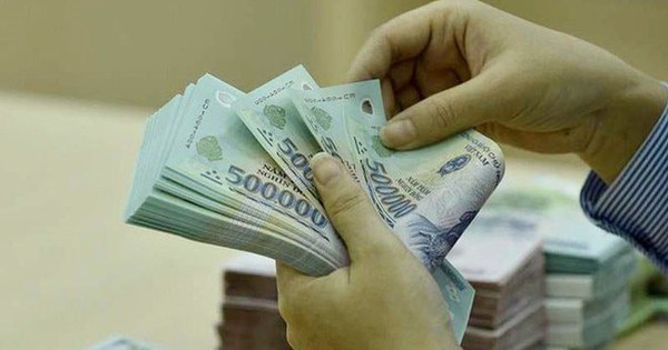 Bất ngờ số lượng người Việt gửi tiền tiết kiệm tại ngân hàng trong năm qua