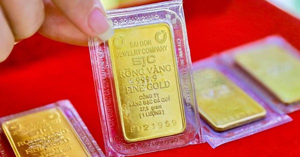 Cứ tưởng mất Tết: Giá vàng đột ngột tăng ngược 7,5 triệu đồng/lượng