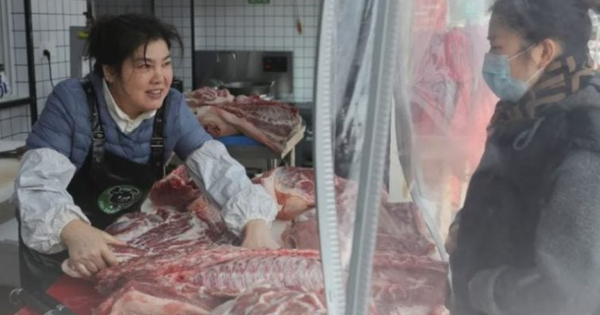 Trung Quốc đổ xô nuôi 1 giống lợn được ví “Wagyu của thịt lợn”: Giá cao gấp 3-4 lần lợn trắng, nhu cầu đang ngày càng tăng vọt