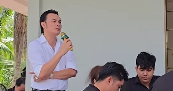 Nam NSƯT từ Mỹ về quê làm cỗ đãi dân làng, nói 1 tâm nguyện