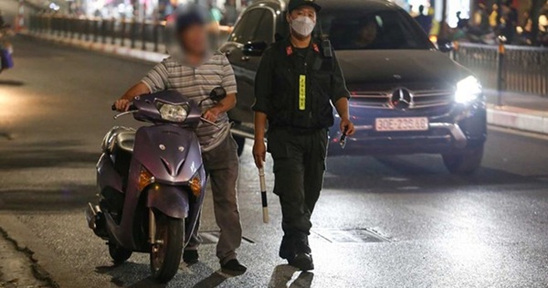 Uống rượu, bia rồi dắt xe về nhà thì có bị đo nồng độ cồn và xử phạt không?