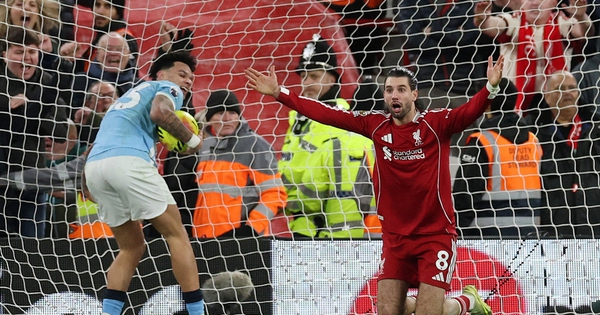 Man City bị hủy bàn thắng gây tranh cãi: Vì sao trọng tài làm đúng vẫn bị chê?