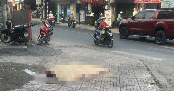 Xót xa tài xế tử vong khi đi giao hàng ở TP.HCM ngày giáp Tết