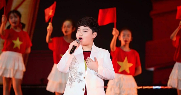 Ca sĩ nhí Dương Đức Hải tỏa sáng cùng DTAP tại Xuân Quê Hương 2026