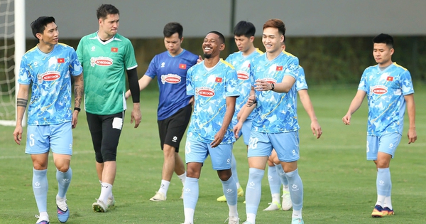 Đội tuyển Việt Nam sẵn sàng chạm trán Bangladesh