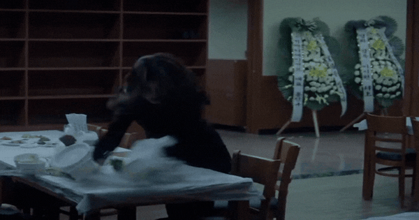 Vụ án gây phẫn nộ trong Climax có thật ngoài đời: Nữ diễn viên tự tử vì bị ép quay cảnh nóng, còn quá nhiều uẩn khúc