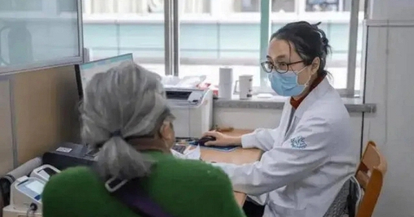 Người phụ nữ 6 tháng không ăn muối để kiểm soát huyết áp, bác sĩ nhìn kết quả khám, giật mình hỏi: “Chị đã làm gì?”