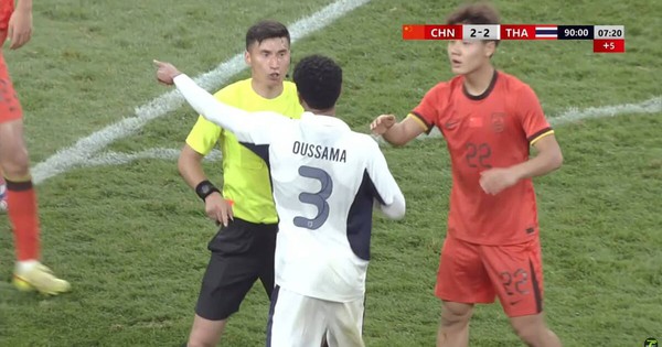 Cầu thủ U23 Trung Quốc, Thái Lan xô xát, trọng tài rút 2 thẻ đỏ