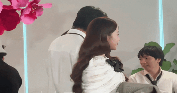 Cặp đôi Vbiz phim giả tình thật bất ngờ bị netizen bóc trần "nhà gái làm vậy chỉ vì 30 triệu"