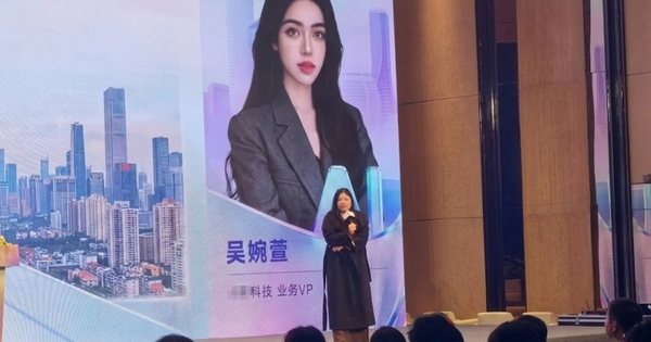 Viral nhất MXH hôm nay: Nhân viên sốc nặng trước nhan sắc "real" của nữ chủ tịch - sự thật là gì?