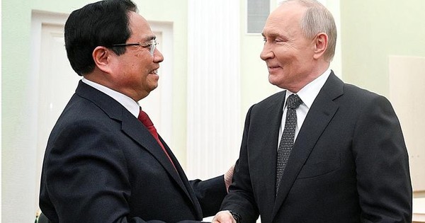 Tổng thống Nga Vladimir Putin giao Bộ Ngoại giao Nga xem xét miễn thị thực cho người dân Việt Nam