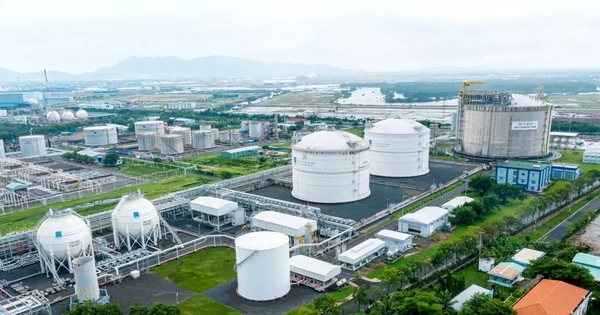 Điện khí LNG: Trụ cột trên giấy, loay hoay ngoài thực địa?