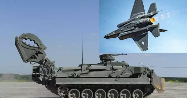 Lần đầu tiêm kích tàng hình tập trận gần Viễn Đông, Hà Lan đưa F-35 vào vai trò tấn công hạt nhân, Nga tung xe 3 trong 1