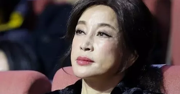 Lưu Hiểu Khánh không chia một xu cho người thân