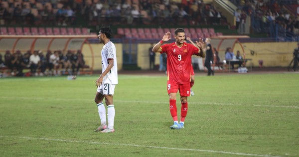 Trong ngày Đỗ Hoàng Hên ra mắt, đội tuyển Việt Nam nhận thêm tin vui từ FIFA