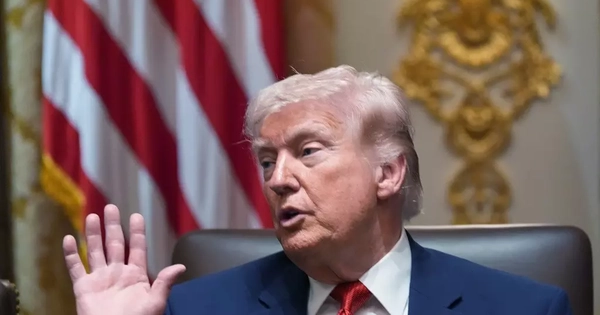 Tổng thống Mỹ lại lùi 'tối hậu thư' với Iran