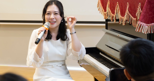 Nghệ sĩ piano Nguyễn Lệ Thuyên Hà: 