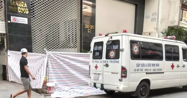 Nam sinh viên bất ngờ tử vong trên vỉa hè TPHCM