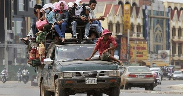 Quốc gia láng giềng Việt Nam bỗng dừng phạt vi phạm giao thông trên toàn quốc