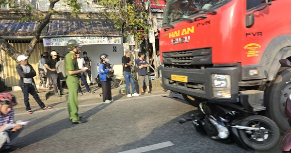 Ô tô tải va chạm xe máy trên quốc lộ ở Huế, cụ ông 80 tuổi tử vong