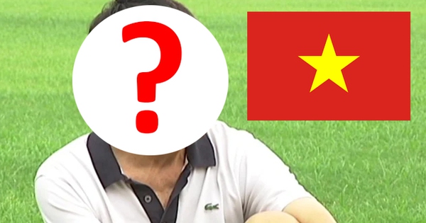 Ly kỳ chuyện Việt kiều khoác áo tuyển Việt Nam: Trở về từ 