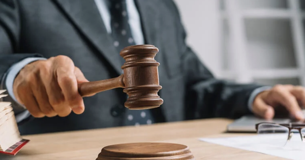 Nguyên Chủ tịch kiêm Giám đốc ngân hàng nổi tiếng nhận hối lộ 168 triệu NDT, bị tuyên án tử hình