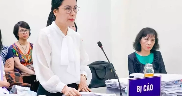 Cựu Hiệu trưởng thu 15.000 đồng mỗi tiết học thêm bị tuyên phạt 3 năm tù