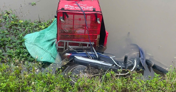 Phát hiện thi thể nam shipper cùng xe máy dưới mương ở Ninh Bình: Danh tính nạn nhân
