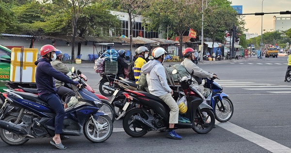 Chuyên gia chỉ cách lái xe giúp tài xế tiết kiệm nhiên liệu mỗi ngày