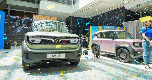 Giá xăng chạm mốc 50.000 đồng/lít, VinFast VF 3 bất ngờ 'cháy hàng' tại quốc gia láng giềng Việt Nam?