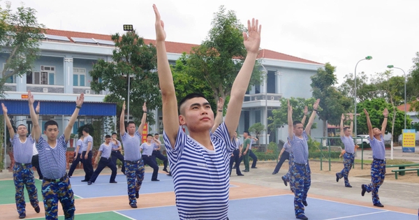 Cảnh báo tất cả các gia đình có con em mới đi nghĩa vụ quân sự chú ý