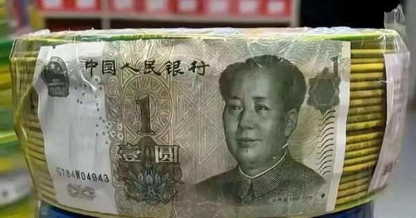 Trung Quốc: Mở cuộn dây cáp điện thấy tiền thật - 'Chiêu độc' khiến giới làm hàng giả phải tránh xa