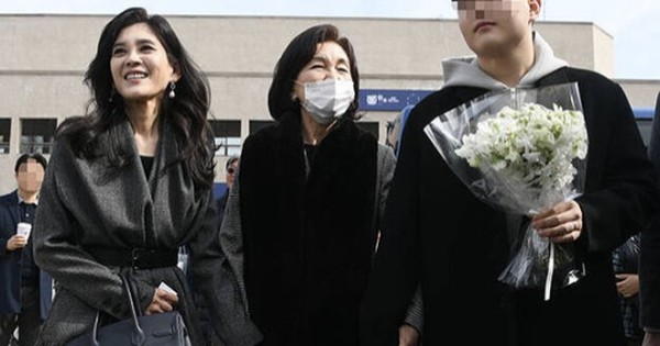 Đại công chúa Samsung tuổi 55: Rũ bỏ hôn nhân bi kịch, 12 năm dựng đế chế và màn 