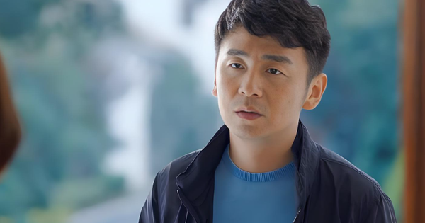 Chỉ một tin nhắn hỏi thăm bình thường, ai ngờ tôi bị cuốn vào bi kịch của vợ cũ