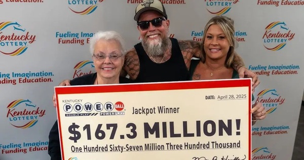 Trúng số 4.400 tỷ đồng vẫn trèo tường ăn trộm 'vì đam mê'