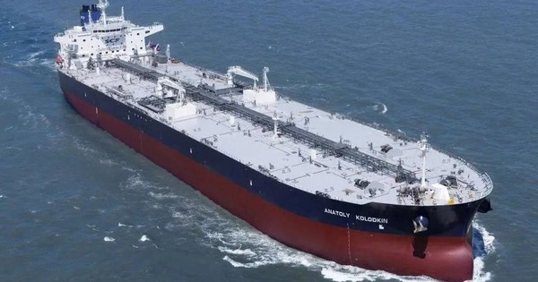 Tin vui lớn cho Cuba: Tàu chở dầu Nga vừa cập cảng, mang theo 100.000 tấn dầu thô