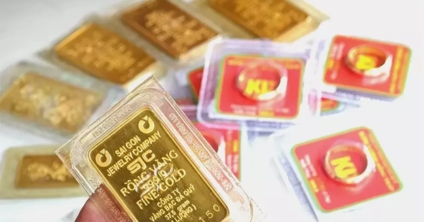 Giá vàng bật tăng  mạnh