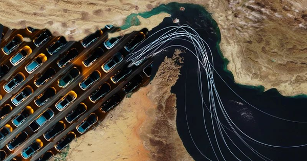 Cứ ngỡ xe điện sẽ “cứu thế giới” trước cảnh giá xăng tăng, ai ngờ giờ nó cũng kẹt ở eo biển Hormuz luôn rồi