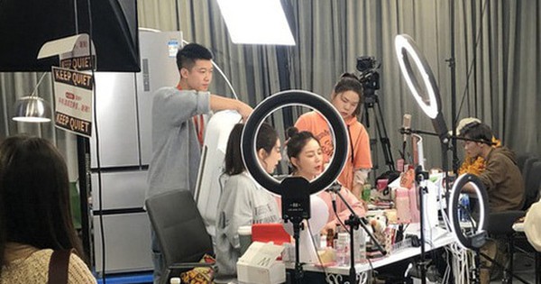 Từ thời điểm này, người livestream bán hàng cần đặc biệt chú ý: Vi phạm 3 ĐIỀU có thể bị “ngắt sóng” ngay lập tức