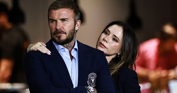David Beckham bật khóc vì 