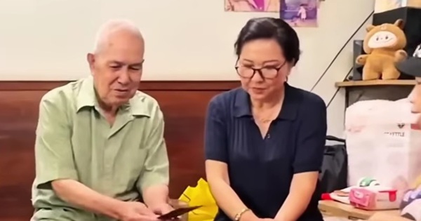 Nam nghệ sĩ 82 tuổi phải mua bột về ăn những lúc không có gạo: 