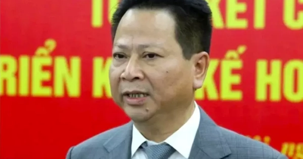 Cựu cục phó bị truy nã gửi đơn từ Canada: 'Khi đó tôi cũng rất cần tiền nên tôi nhận và nói số này tôi vay'