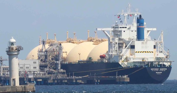 Eo biển Hormuz tắc nghẽn: Nền kinh tế 1,8 nghìn tỷ USD đứng trước cơ hội vượt Qatar và Mỹ để trở thành 'cường quốc', dẫn đầu trên bản đồ LNG