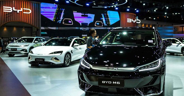 Giá dầu đắt đỏ khiến thế giới chao đảo, nhưng lại mở cánh cửa cho một hãng xe điện Trung Quốc xuất khẩu kỷ lục 1,5 triệu xe