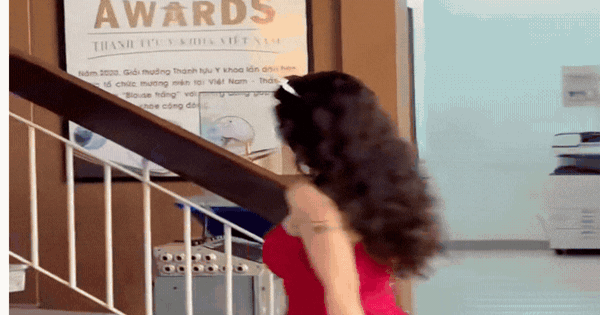 Ai se duyên cho cặp sao Việt này kể cũng tài: Nhà gái hơn nhà trai 14 tuổi, U45 vẫn bốc lửa chết đi được