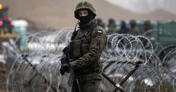 Diễn biến nóng tại biên giới Ba Lan và Ukraine
