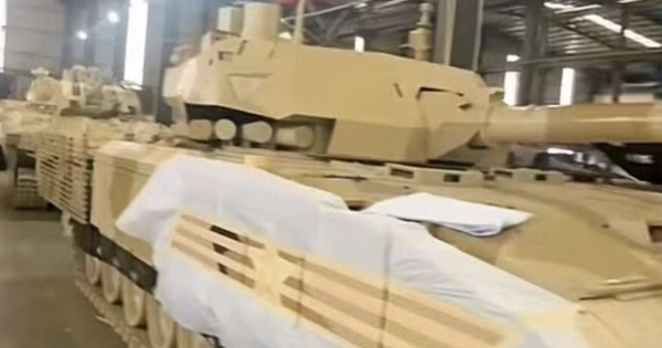 'Bản sao' xe tăng T-14 Armata được phát hiện tại Trung Quốc