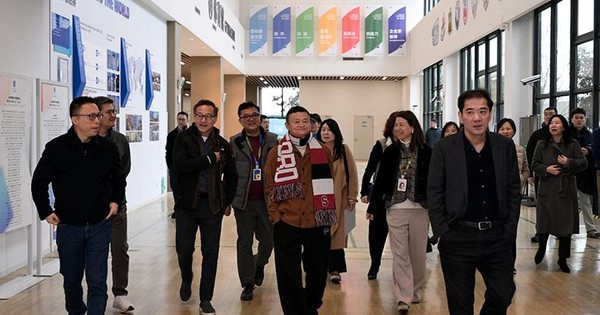 Jack Ma tái xuất