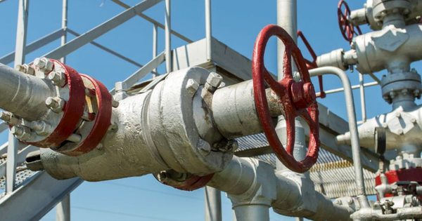 Vừa dọa ngừng bán khí đốt ngay lập tức cho châu Âu, Nga âm thầm bán giá rẻ cho một quốc gia ứng viên EU