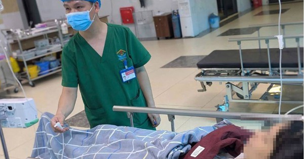 Đang dự hội thảo bỗng nói ngọng, méo miệng, cô giáo 38 tuổi bị đột quỵ bất ngờ